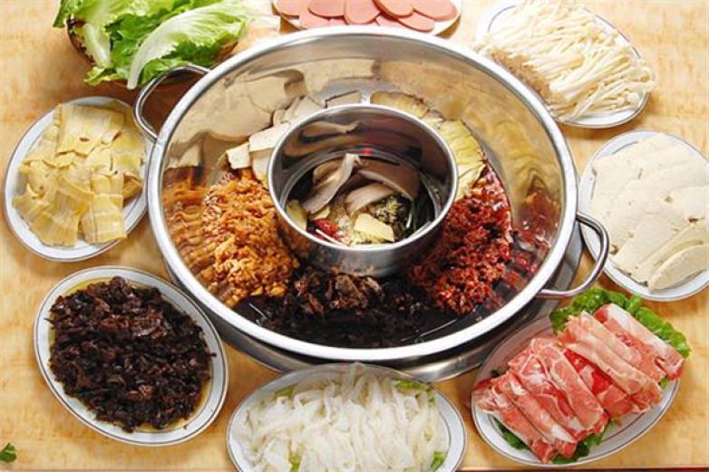 老城区小郡肝串串香火锅